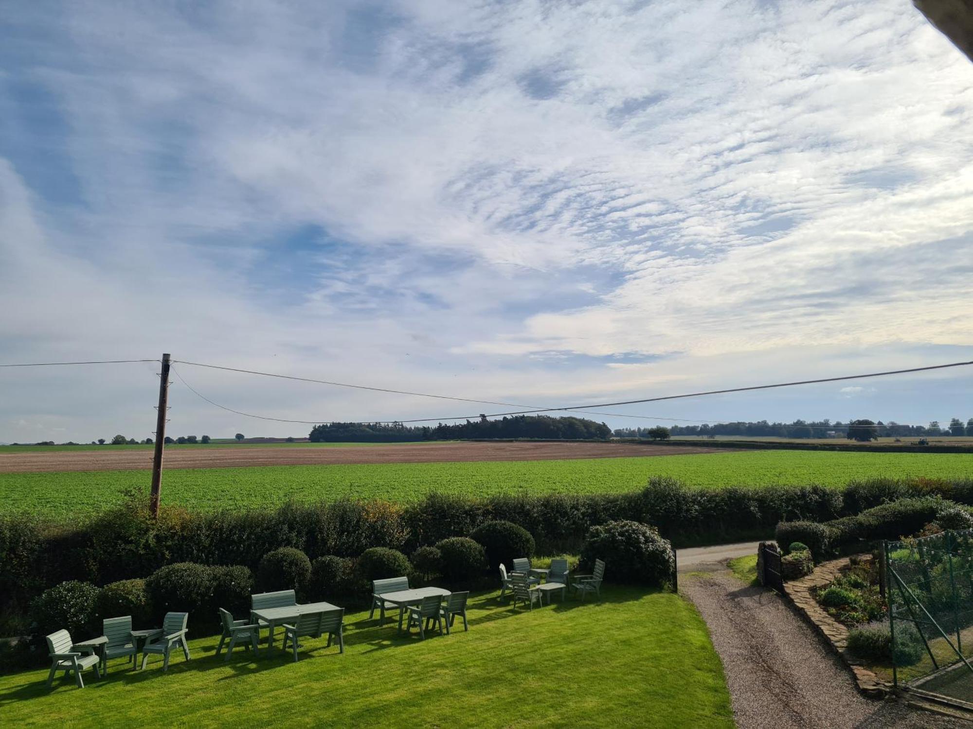 Upper Eyton Farmhouse B&B Alberbury Esterno foto