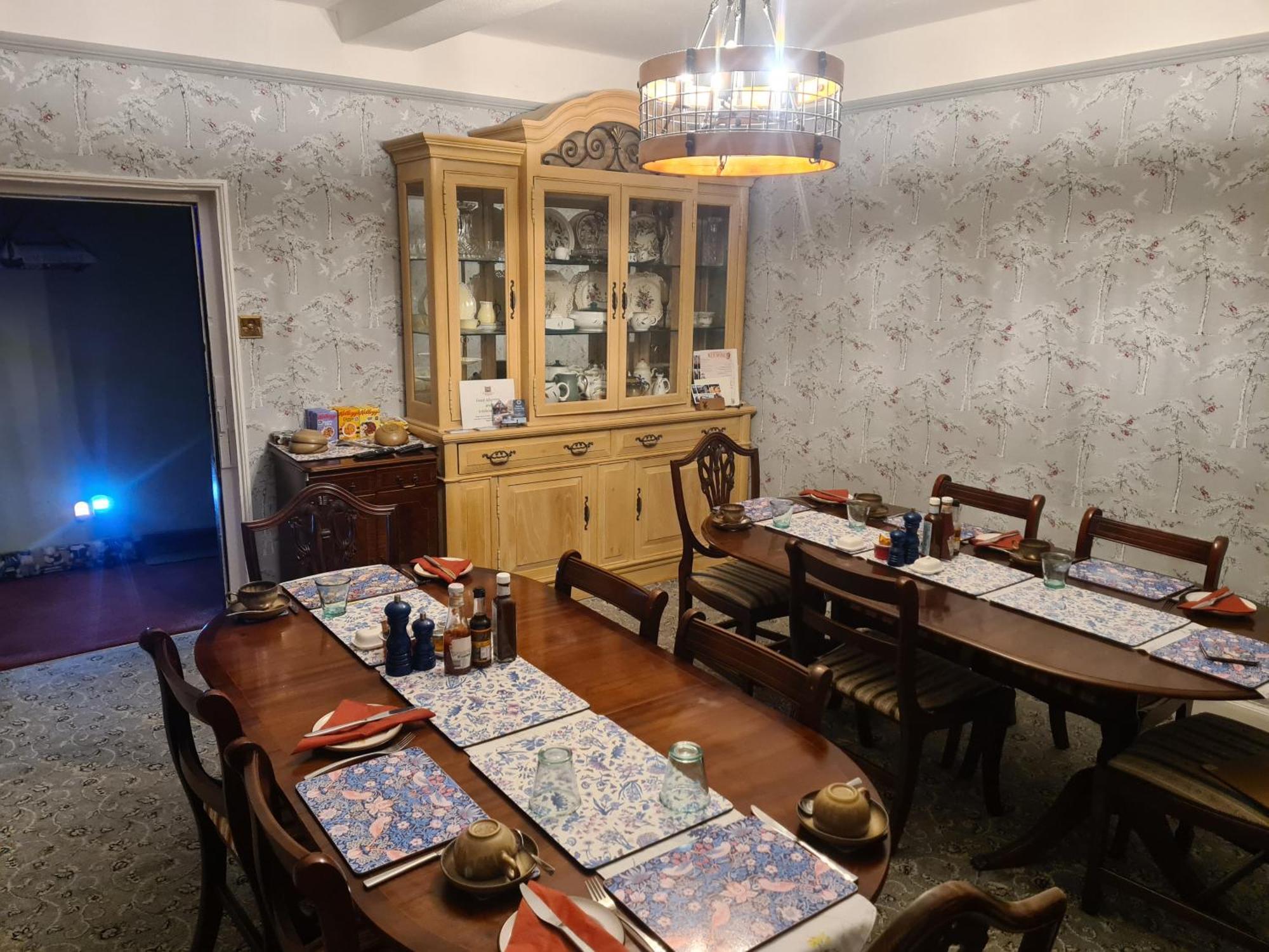 Upper Eyton Farmhouse B&B Alberbury Esterno foto